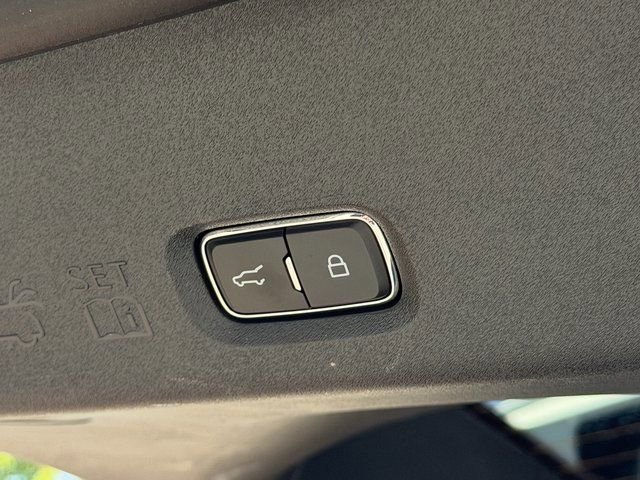 Certified 2025 Ford Expedition Max Active AWD/4WD image 23