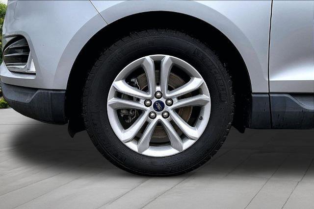 Certified 2020 Ford Edge SEL w/ Cargo Accessory Package AWD/4WD image 9