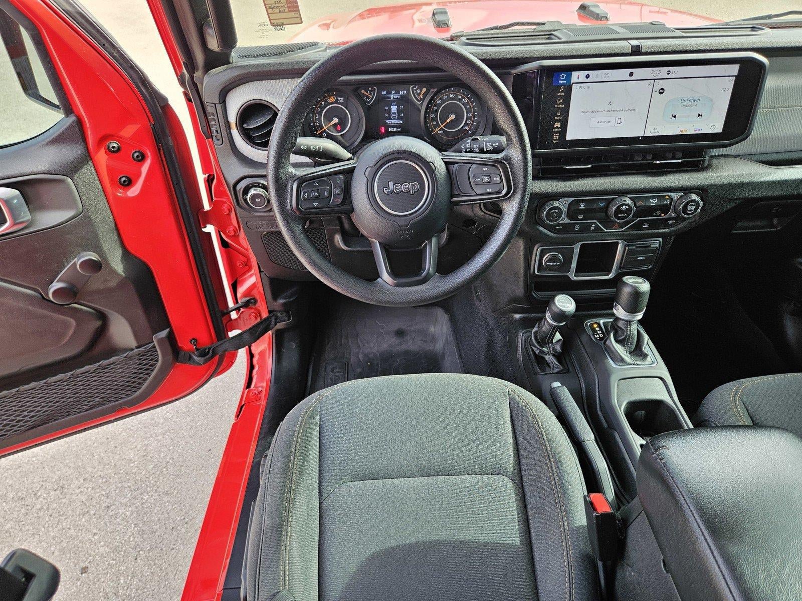 Used 2024 Jeep Wrangler Unlimited Sport AWD/4WD image 12