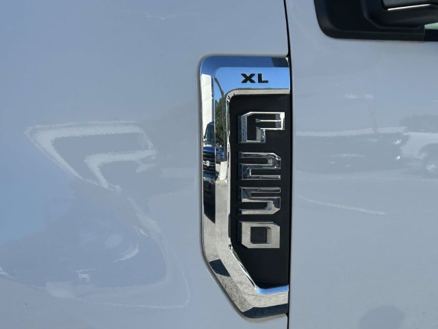 Certified 2017 Ford F250 XL w/ Power Equipment Group AWD/4WD image 9