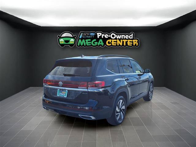 Used 2025 Volkswagen Atlas SE AWD/4WD image 30