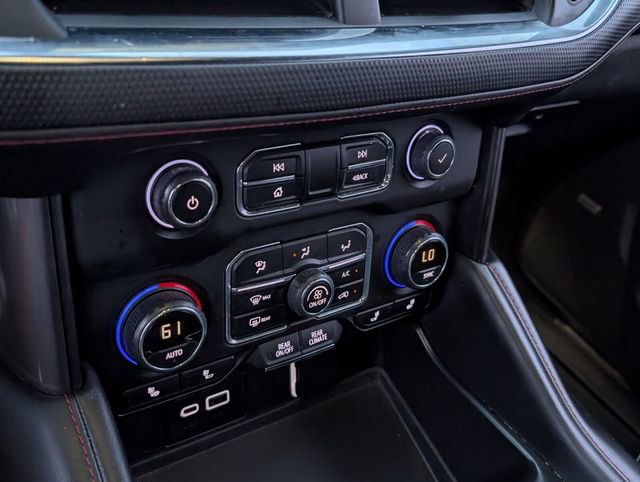 Used 2022 Chevrolet Suburban RST w/ Luxury Package image 22