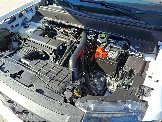 Certified 2025 Ford Maverick XL w/ Equipment Group 102A image 30