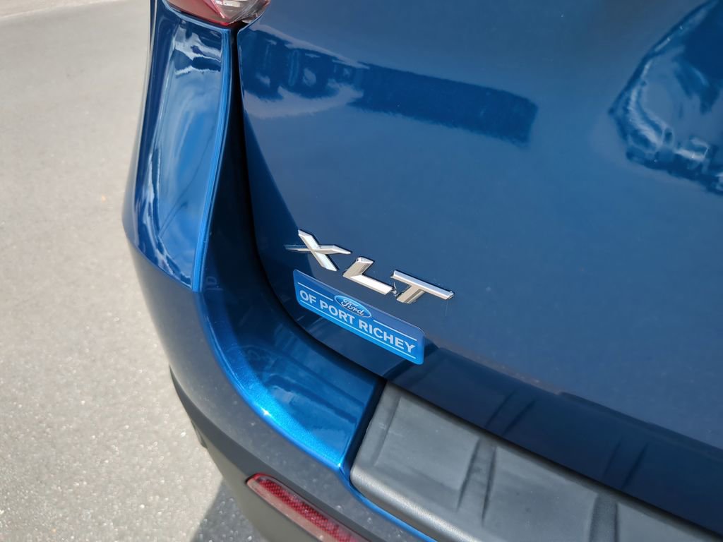 Certified 2022 Ford Explorer XLT w/ Equipment Group 202A RWD image 12
