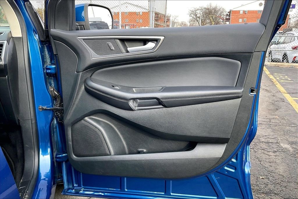 Certified 2022 Ford Edge SEL w/ Convenience Package image 22