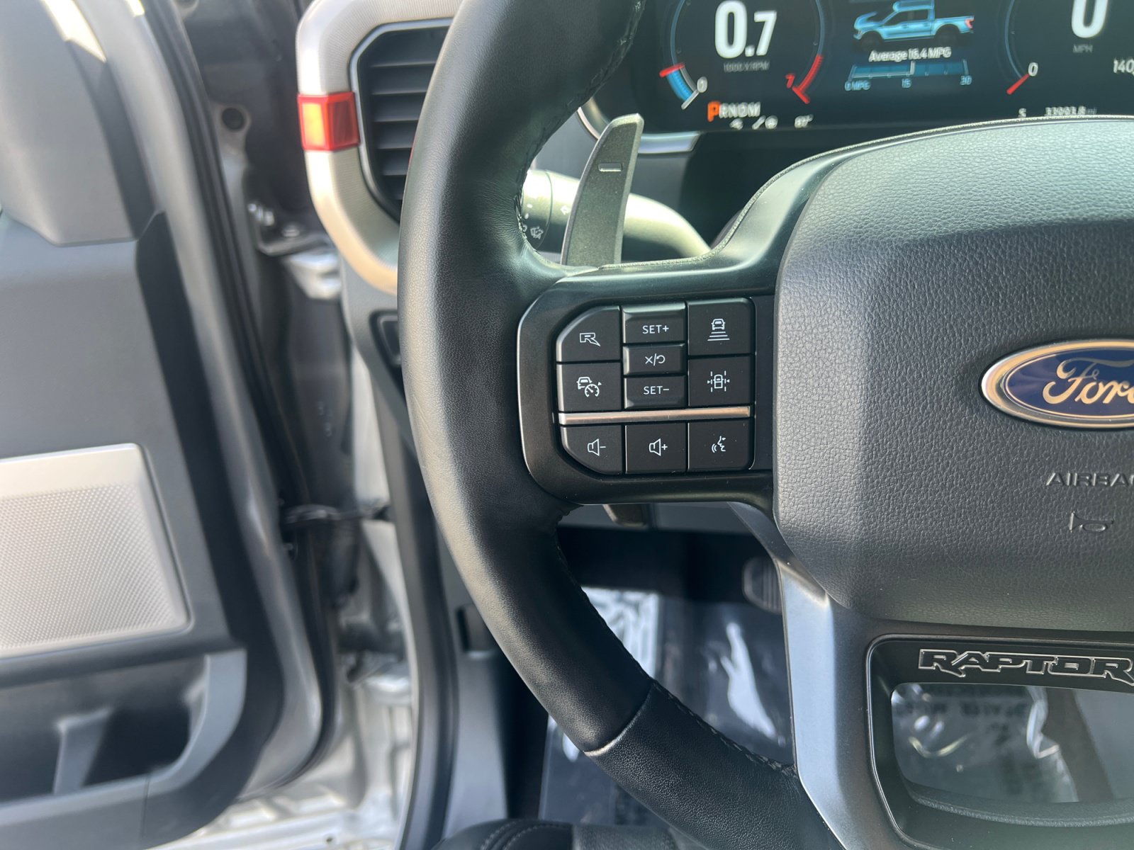 Certified 2022 Ford F150 Raptor w/ Raptor 37 Performance Package AWD/4WD image 13