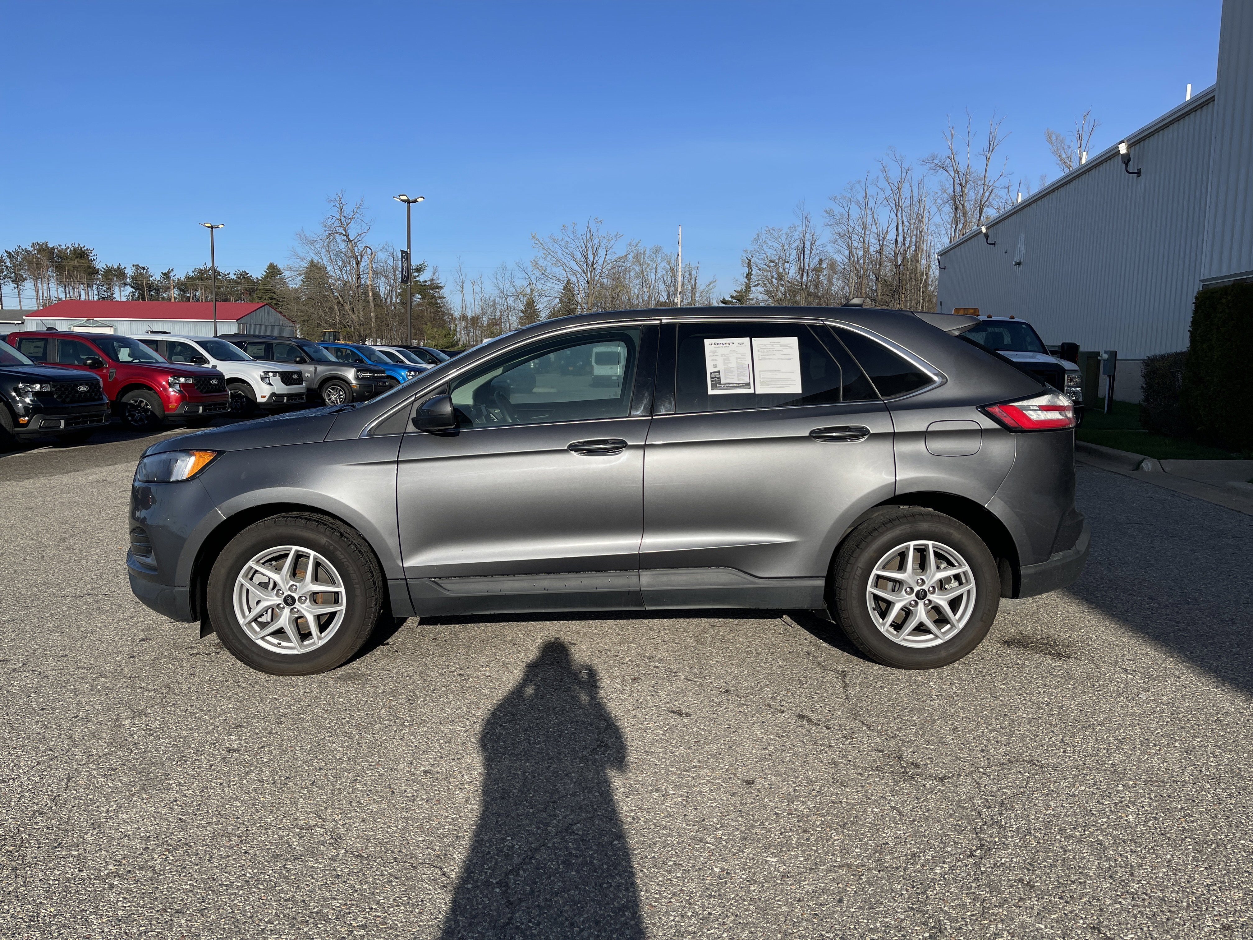Certified 2024 Ford Edge SEL AWD/4WD image 7