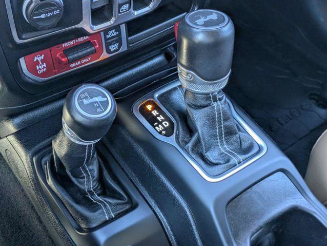 Used 2021 Jeep Wrangler Unlimited Rubicon AWD/4WD image 25