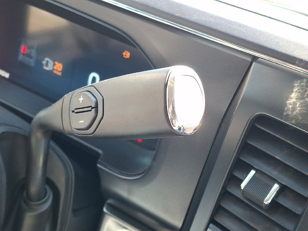 Certified 2024 Ford F250 Lariat AWD/4WD image 16