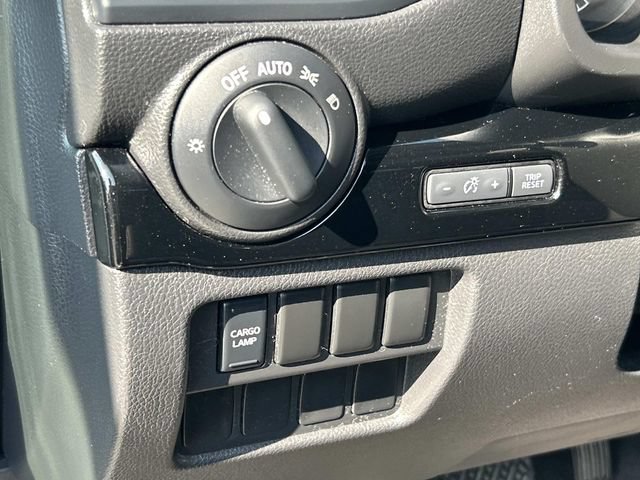 Used 2024 Nissan Titan SV w/ Accessory Utility Package AWD/4WD image 24