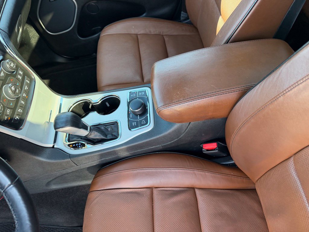 Used 2018 Jeep Grand Cherokee Summit w/ Platinum Series Group AWD/4WD image 15