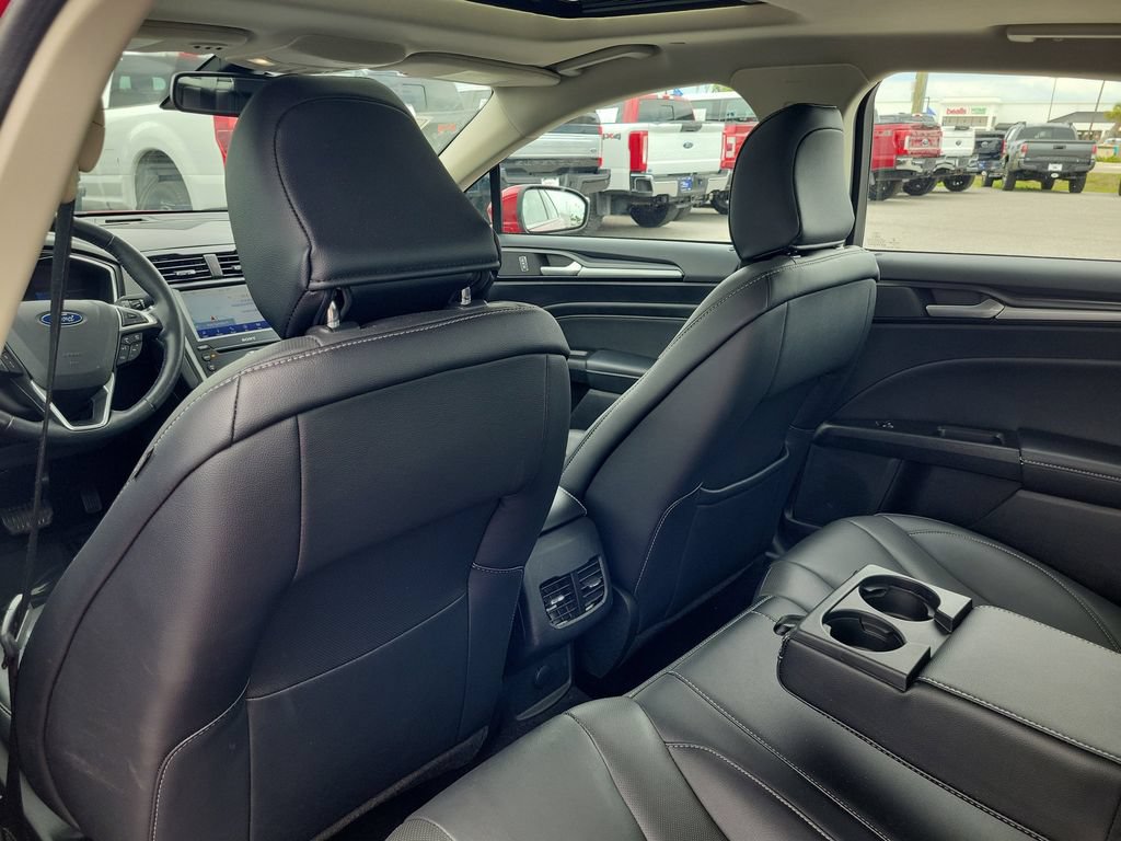 Certified 2020 Ford Fusion Titanium FWD image 12