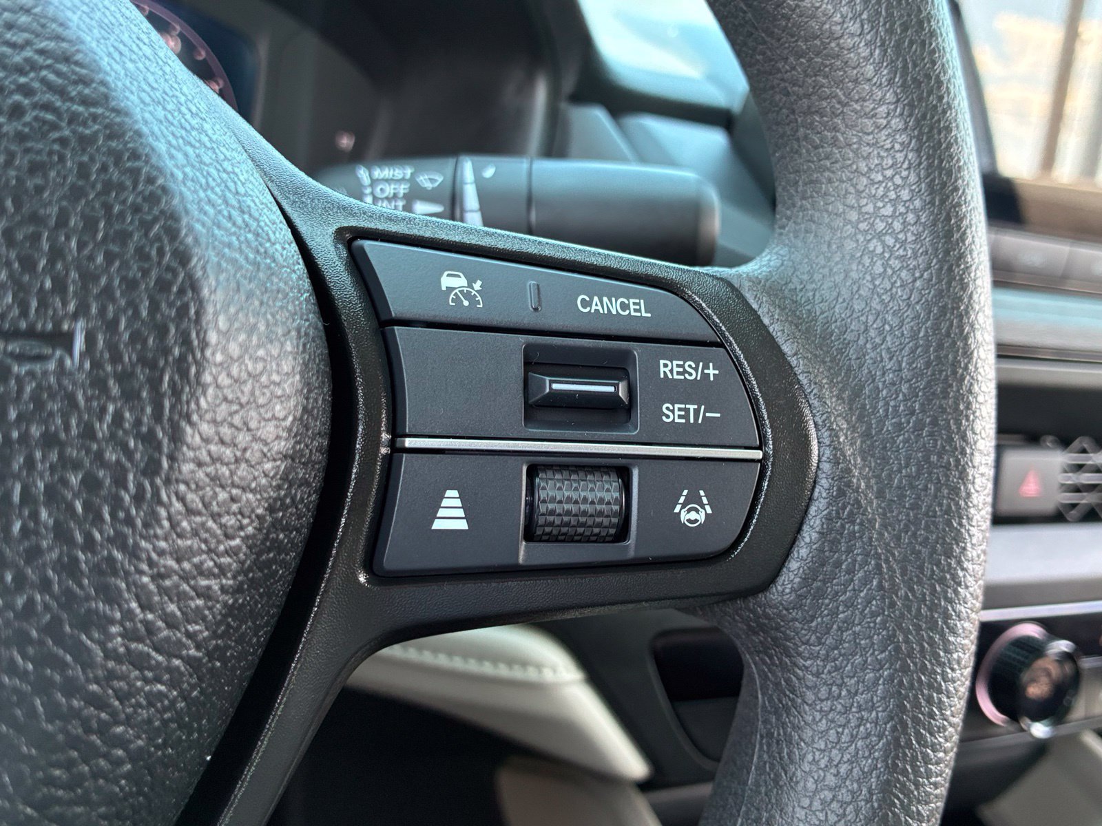 Used 2025 Honda Accord LX image 23