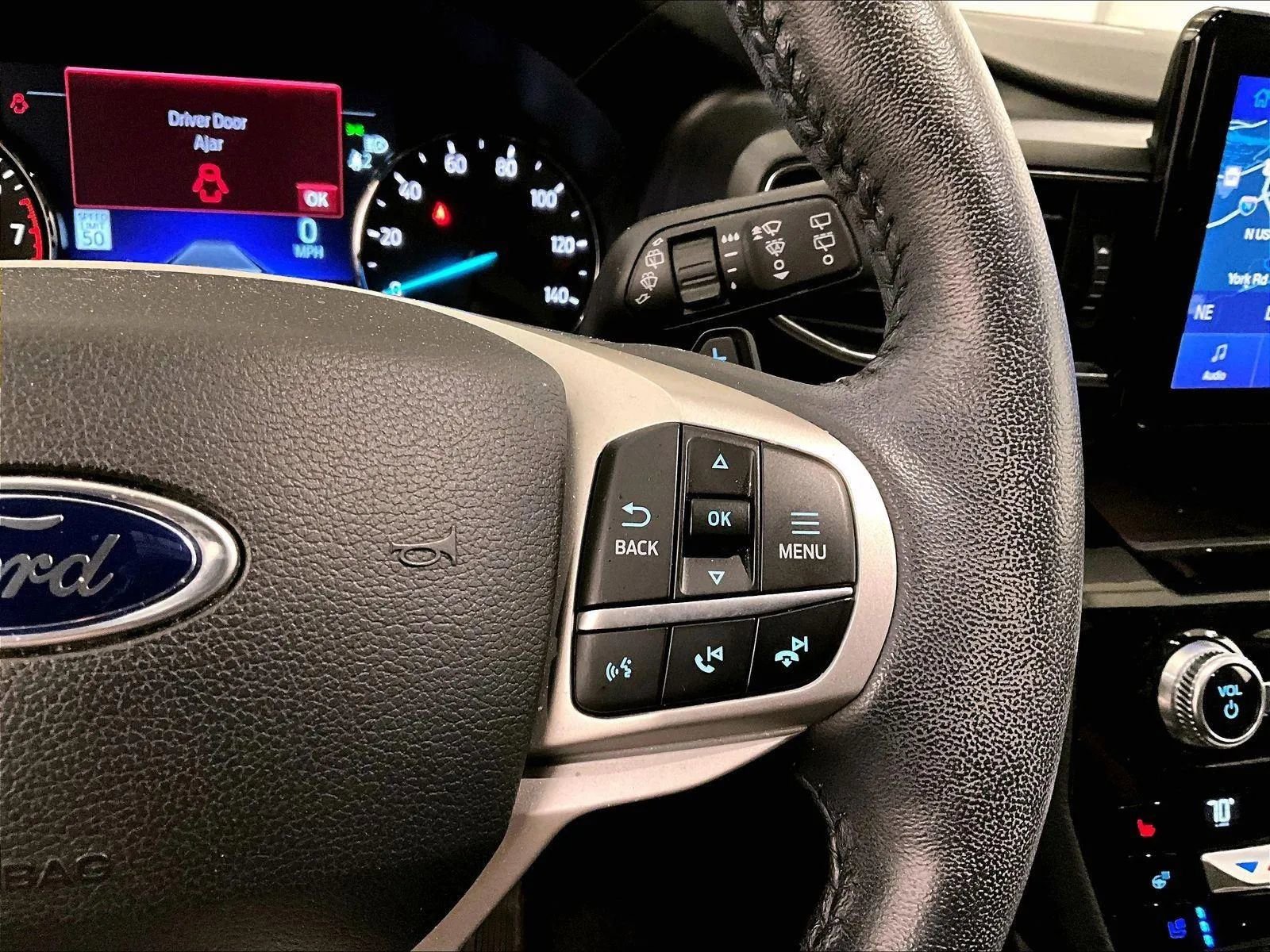 Certified 2021 Ford Explorer Limited w/ Equipment Group 301A AWD/4WD image 18