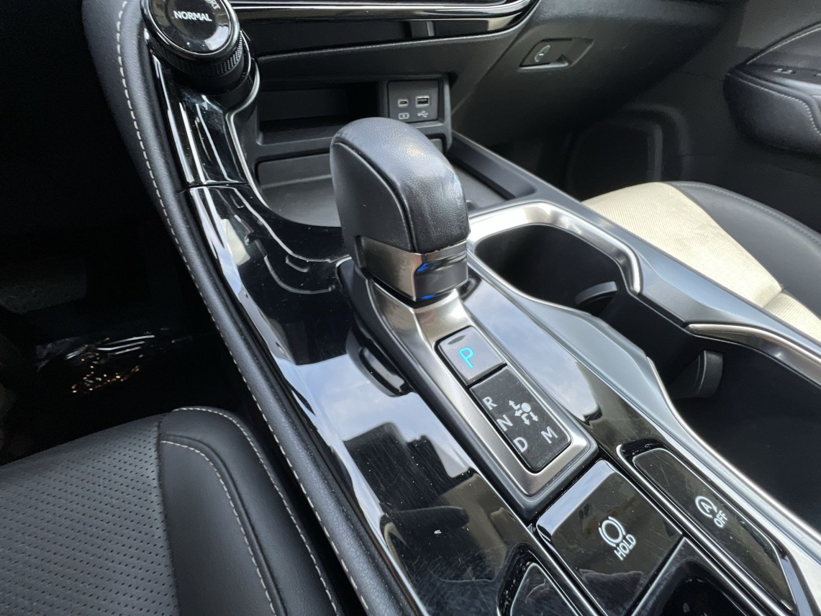 Used 2024 Lexus NX 250 FWD w/ Cold Area Package image 29