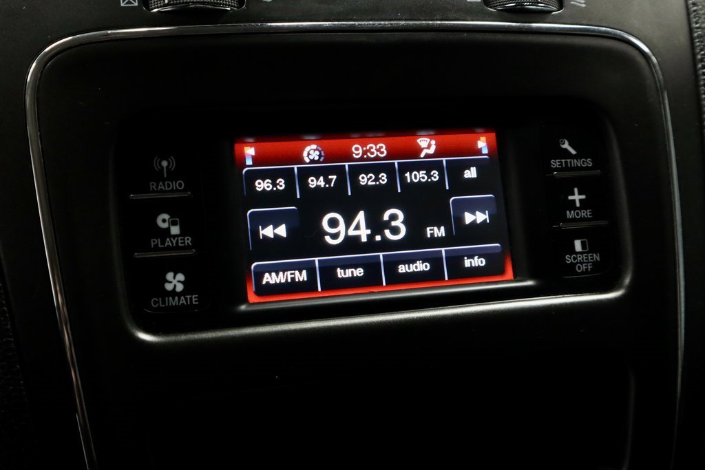 Used 2019 Dodge Journey SE image 3