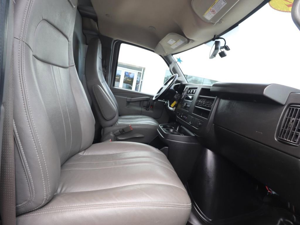 Used 2022 Chevrolet Express 2500 w/ Driver Convenience Package image 20