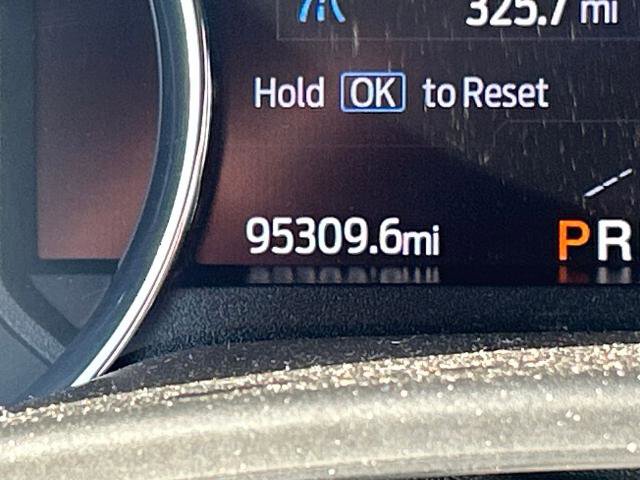 Certified 2021 Ford F250 Lariat w/ Tremor Off-Road Package image 24