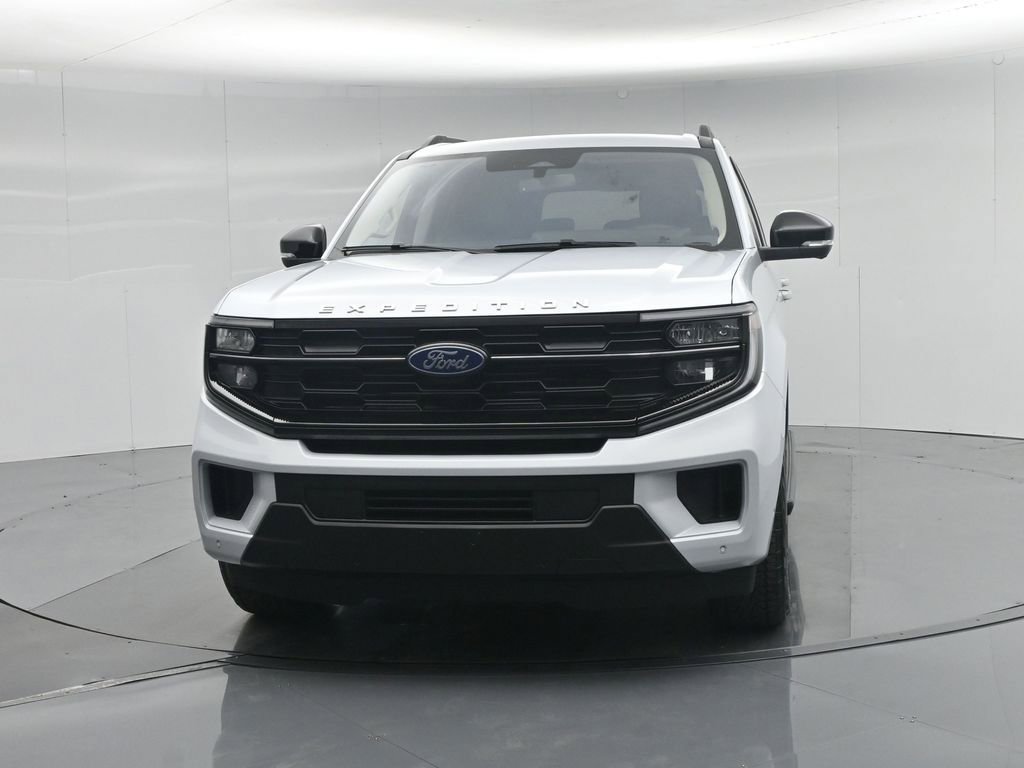 Certified 2025 Ford Expedition Active AWD/4WD image 62