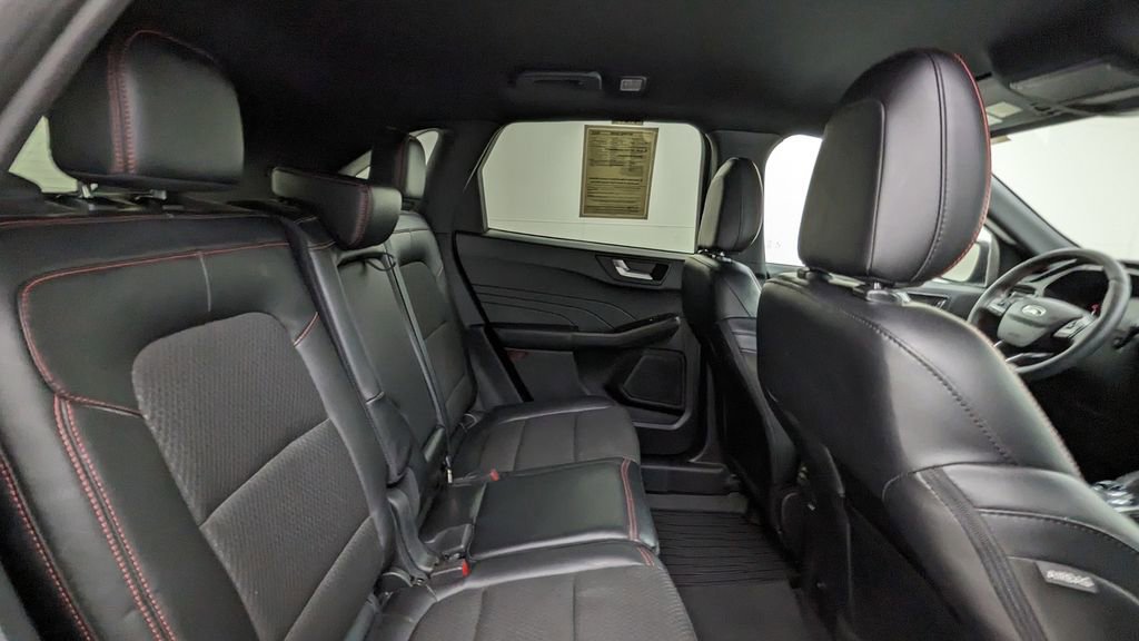 Certified 2023 Ford Escape ST-Line w/ Tech Pack #1 image 35