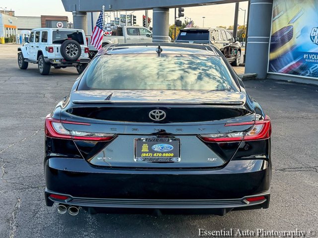 Used 2026 Toyota Camry SE FWD image 8