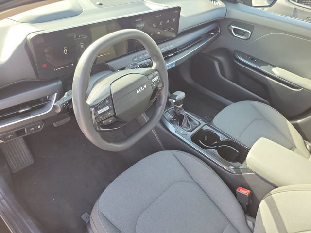 Used 2025 Kia K4 FWD image 17