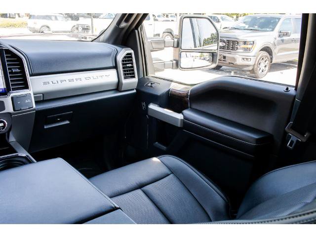 Certified 2022 Ford F250 Lariat w/ Lariat Ultimate Package AWD/4WD image 15