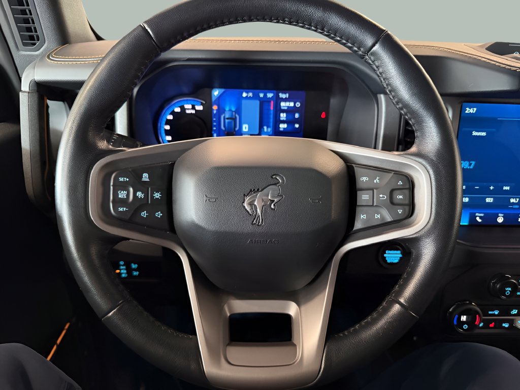 Certified 2024 Ford Bronco Badlands AWD/4WD image 16