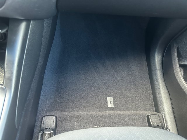 Used 2018 Kia Sorento AWD image 23
