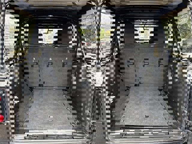 Used 2020 Jeep Wrangler Unlimited Rubicon image 12