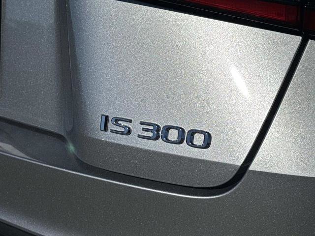 Used 2023 Lexus IS 300 w/ Comfort Package image 26