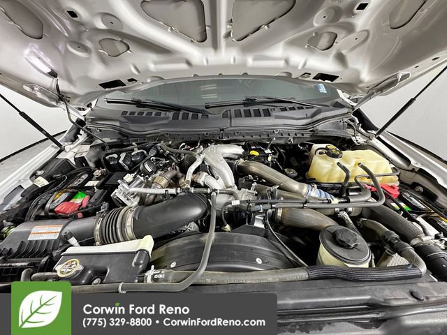 Certified 2020 Ford F450 Platinum w/ FX4 Off-Road Package image 31