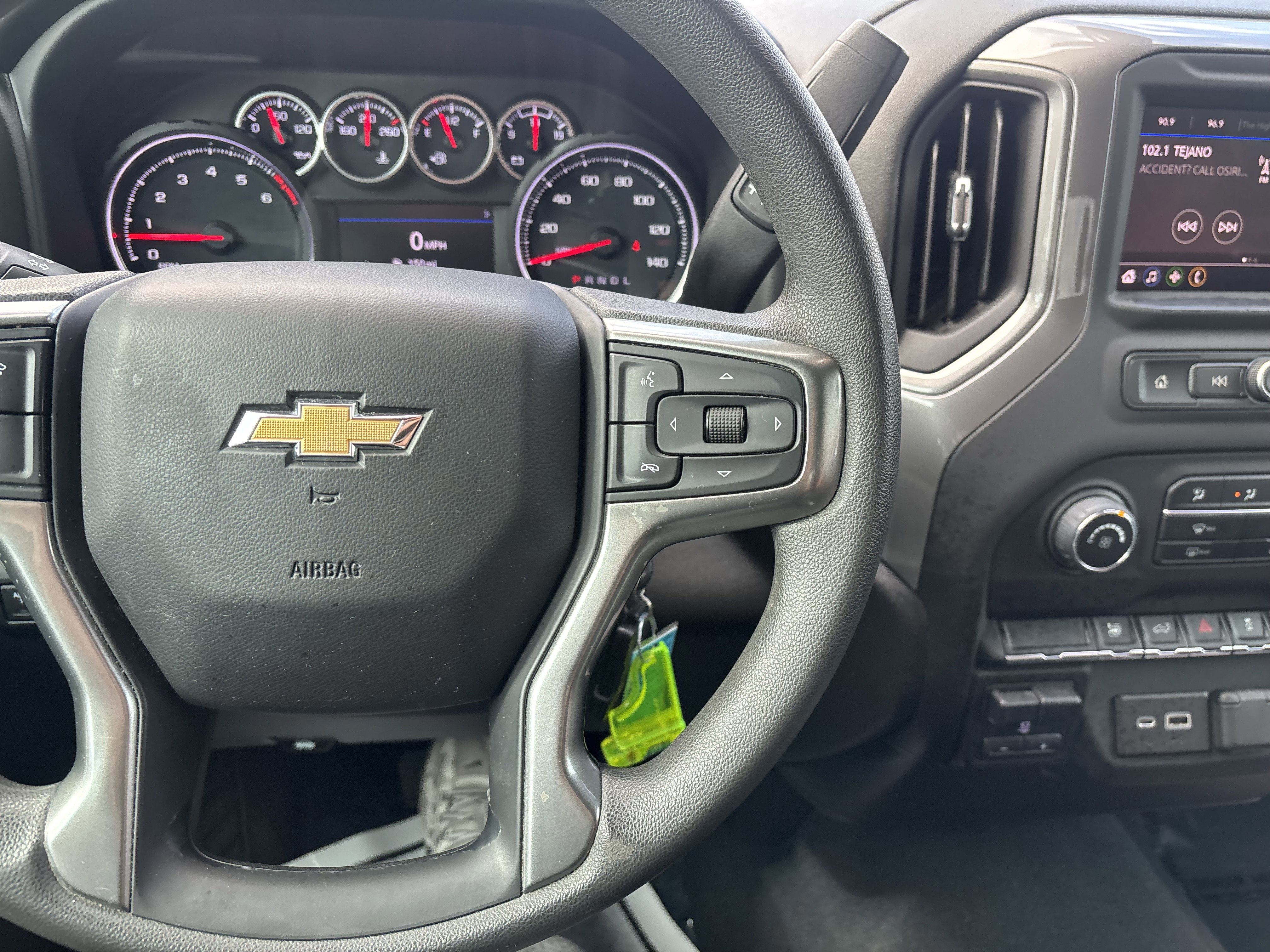 Used 2022 Chevrolet Silverado 2500 Custom w/ Custom Value Package image 26