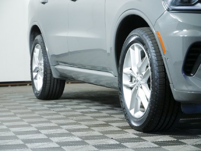 Used 2025 Dodge Durango GT AWD/4WD image 2