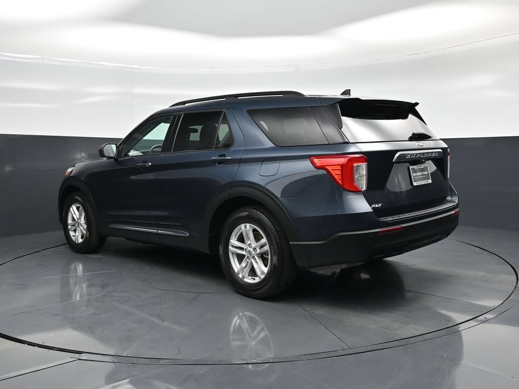Certified 2023 Ford Explorer XLT RWD image 6