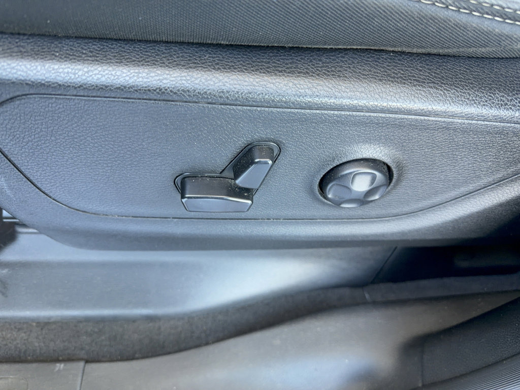 Used 2019 RAM 1500 Big Horn image 34