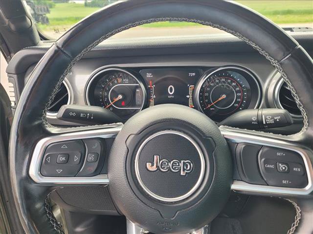 Used 2022 Jeep Gladiator Overland w/ Cold Weather Group AWD/4WD image 19