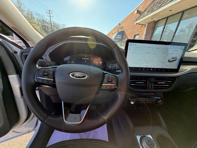 Certified 2025 Ford Escape Active w/ Active Premium Tech Pack image 16