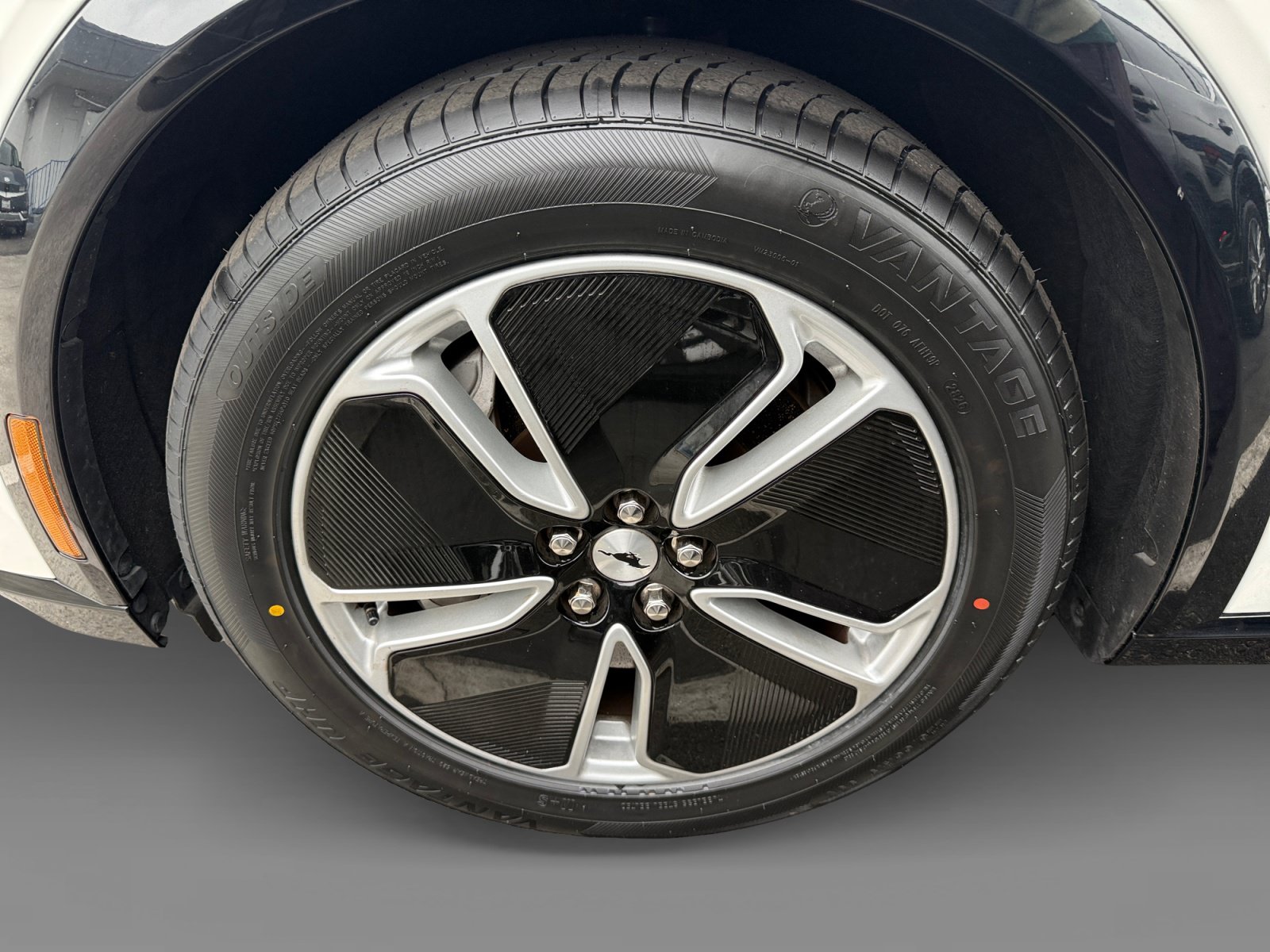 Certified 2023 Ford Mustang Mach-E Premium RWD image 9