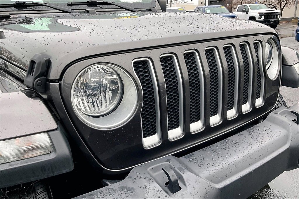 Used 2019 Jeep Wrangler Unlimited Sahara image 27