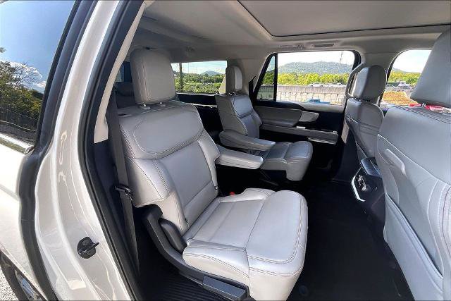 Certified 2025 Ford Expedition Max Active RWD image 27