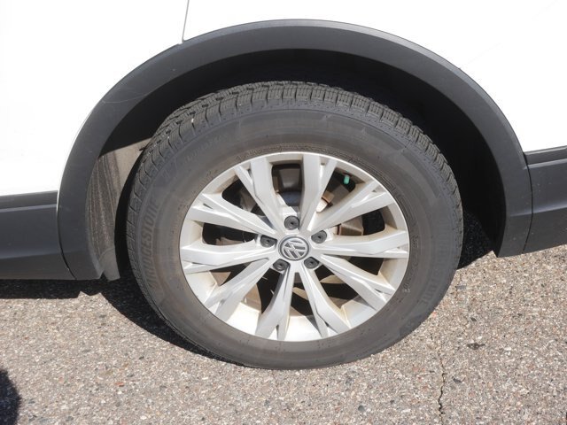 Used 2018 Volkswagen Tiguan S AWD/4WD image 8