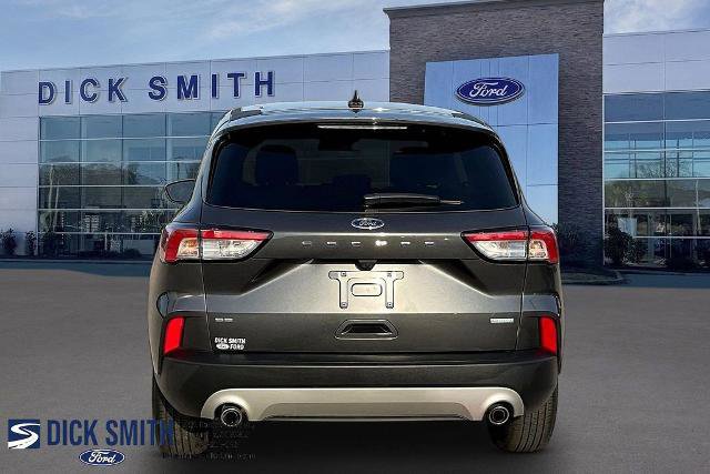 Certified 2020 Ford Escape SE FWD image 3