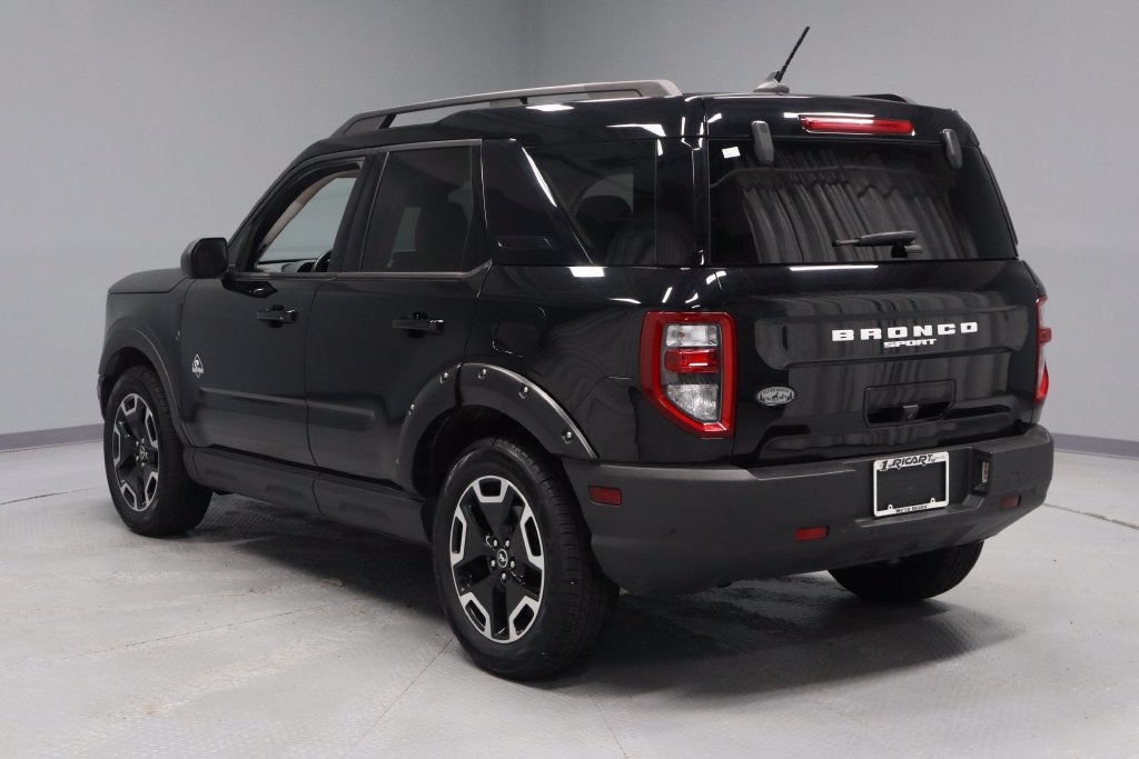 Certified 2021 Ford Bronco Sport Outer Banks AWD/4WD image 9