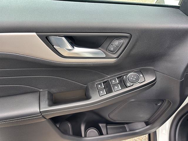 Certified 2022 Ford Escape SEL AWD/4WD image 14