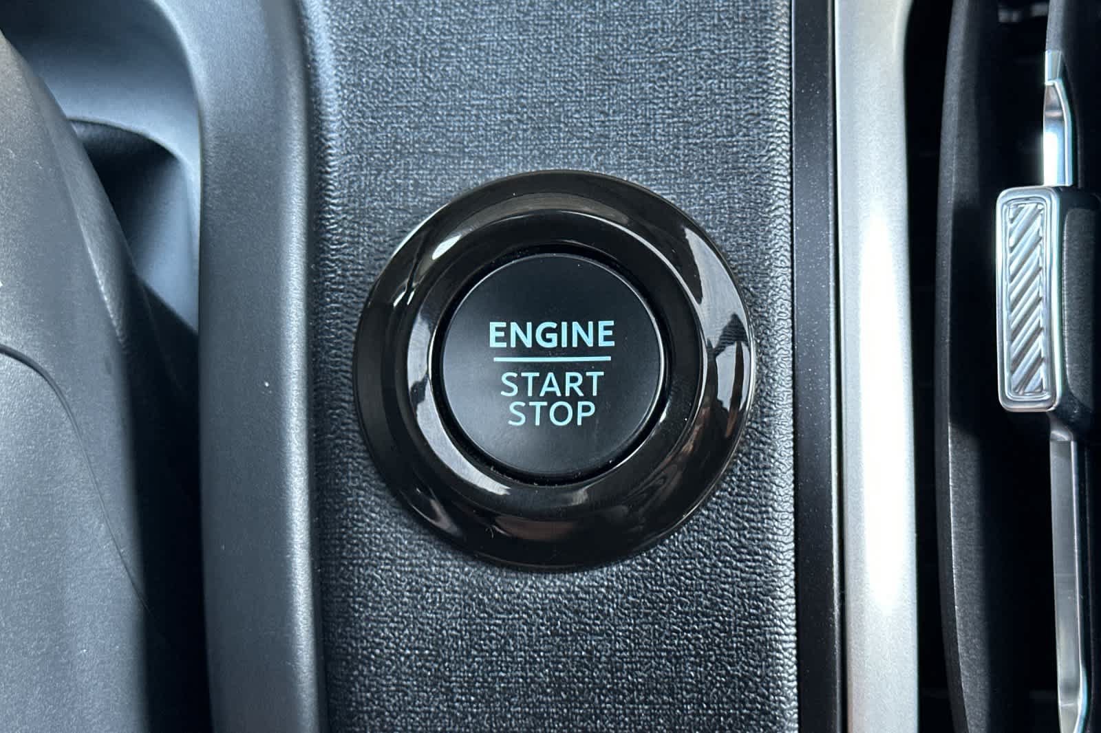 Certified 2025 Ford Expedition Max Active AWD/4WD image 24