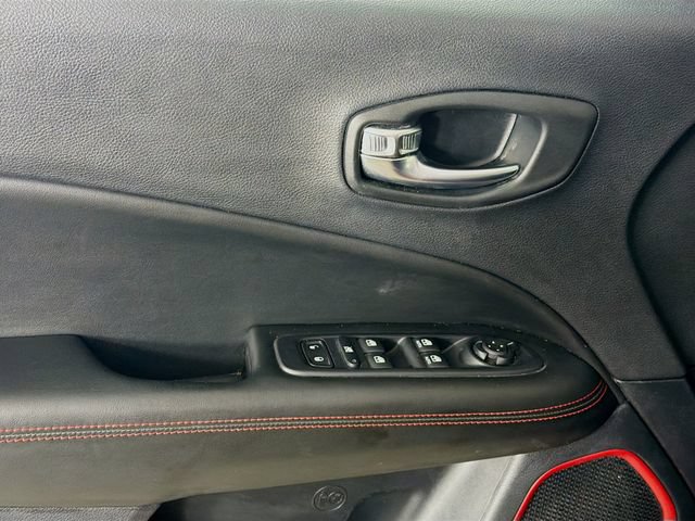 Used 2020 Jeep Compass Trailhawk AWD/4WD image 21