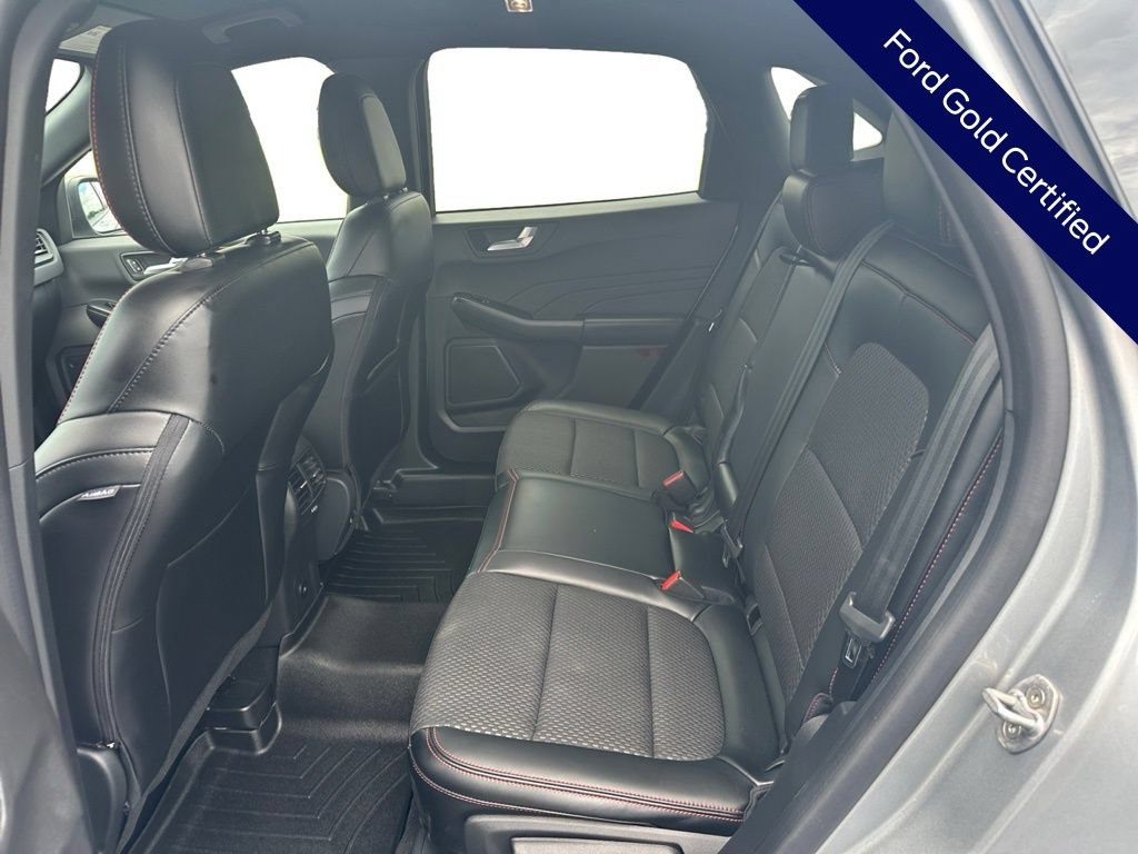 Certified 2024 Ford Escape ST-Line w/ Tech Pack #1 AWD/4WD image 18