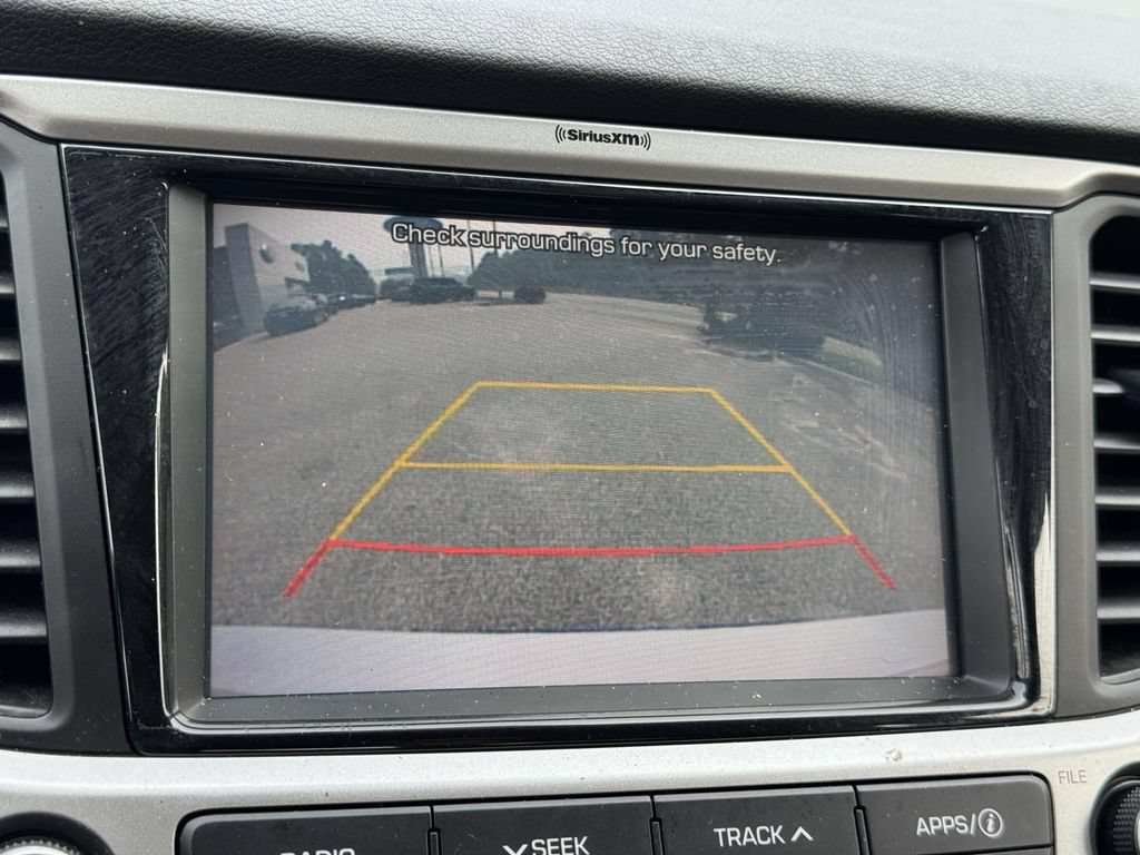 Used 2022 Hyundai Accent SEL FWD image 4