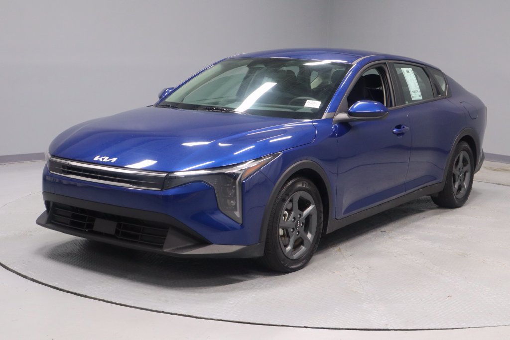 Used 2025 Kia K4 FWD image 6
